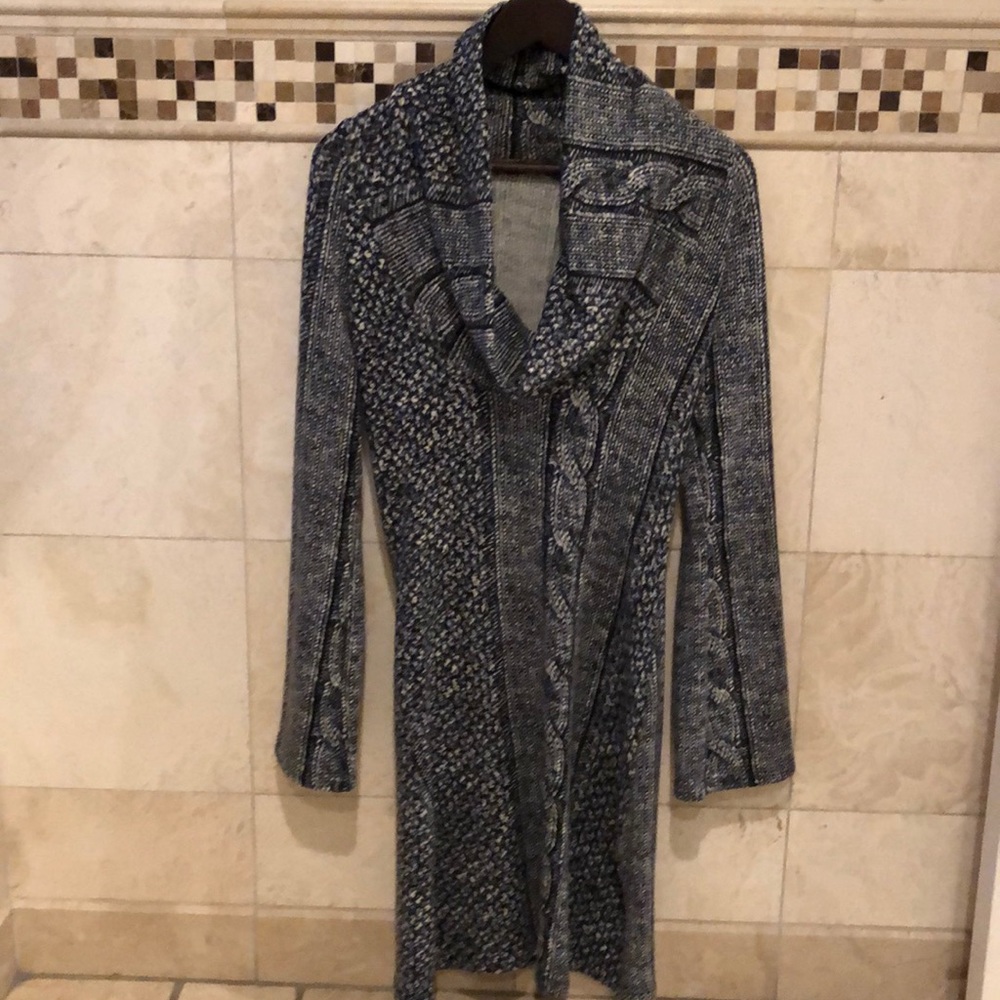 Navy and white patterned long sleeve dress